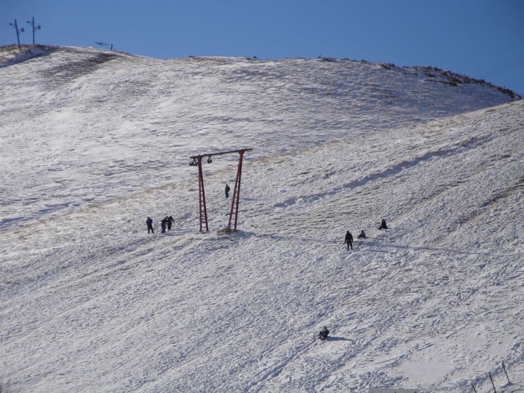 Best ski resorts and off-piste skiing areas near Tehran - Abali